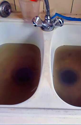 https://blockeddrainsmelville.com.au/uploads/2025/07/blocked-sink-34341.jpg
