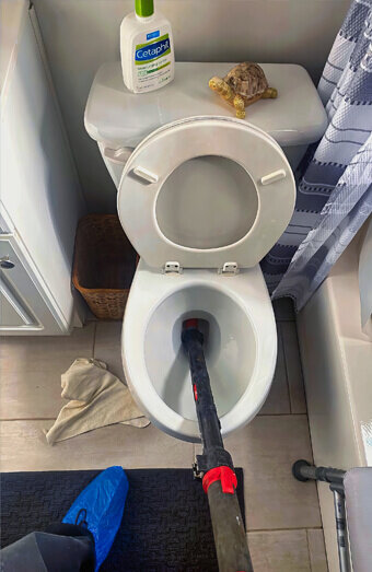 https://blockeddrainsmelville.com.au/uploads/2025/07/blocked-toilet-54169.jpg